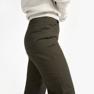 Everlane Carpenter Pant in Rosin (Dark Green)